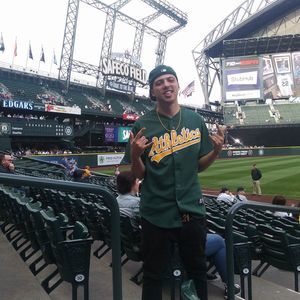 Meet your Posher, Kenny